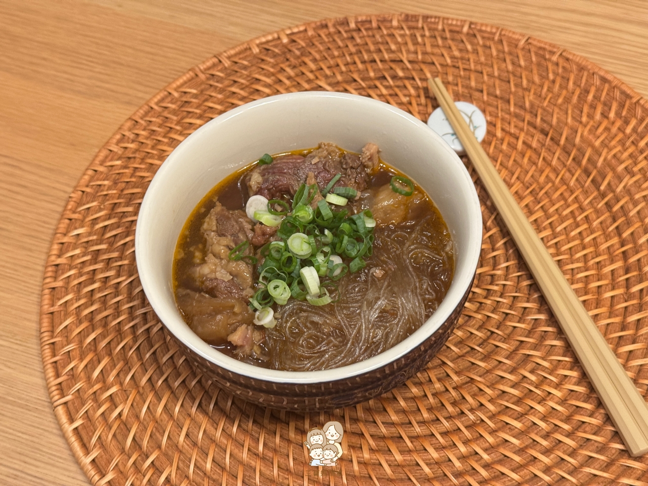 宅配美食推薦|【 愛上新鮮 × 阿基師 】牛三寶老饕牛肉爐開箱:真材實料+湯頭超驚豔!火鍋、牛肉麵一包兩吃實測 - 第7張圖 宅配美食推薦|【 愛上新鮮 × 阿基師 】牛三寶老饕牛肉爐開箱:真材實料+湯頭超驚豔!火鍋、牛肉麵一包兩吃實測